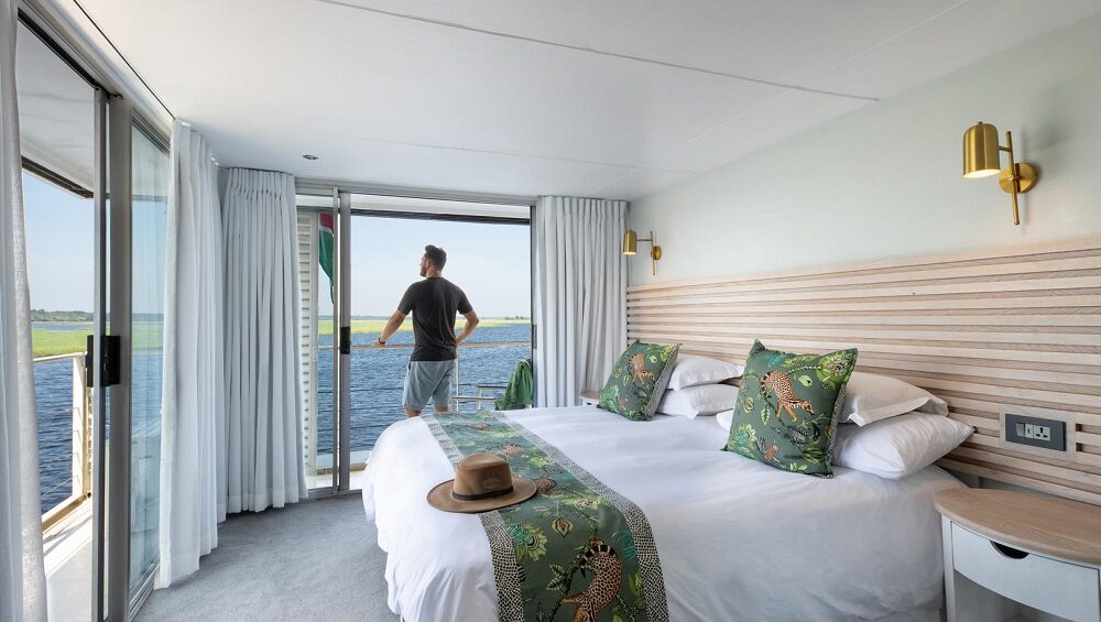 4-Day Luxury River Safari on the Zambezi Queen
