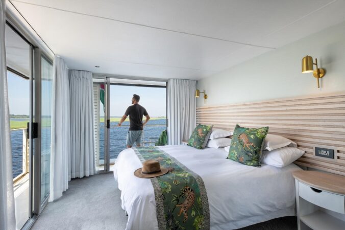 4-Day Luxury River Safari on the Zambezi Queen